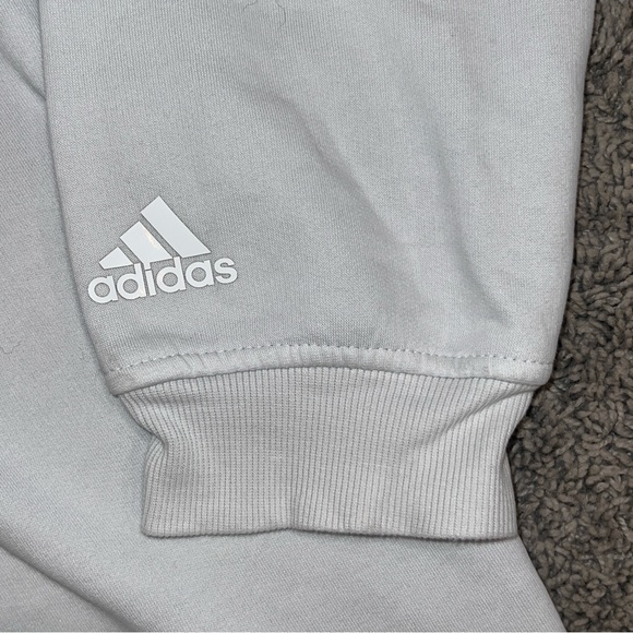 ADIDAS Post Game Badge of Sport Oversized White Pullover Hoodie Men’s Small - Picture 4 of 9
